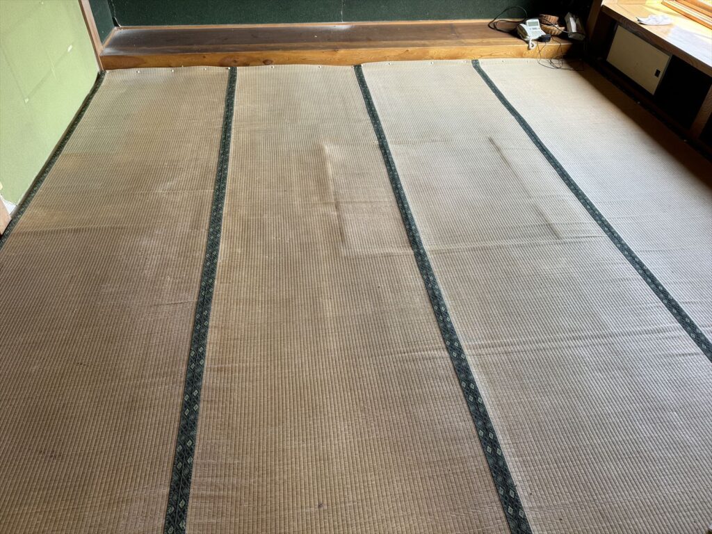 施工前(居間)