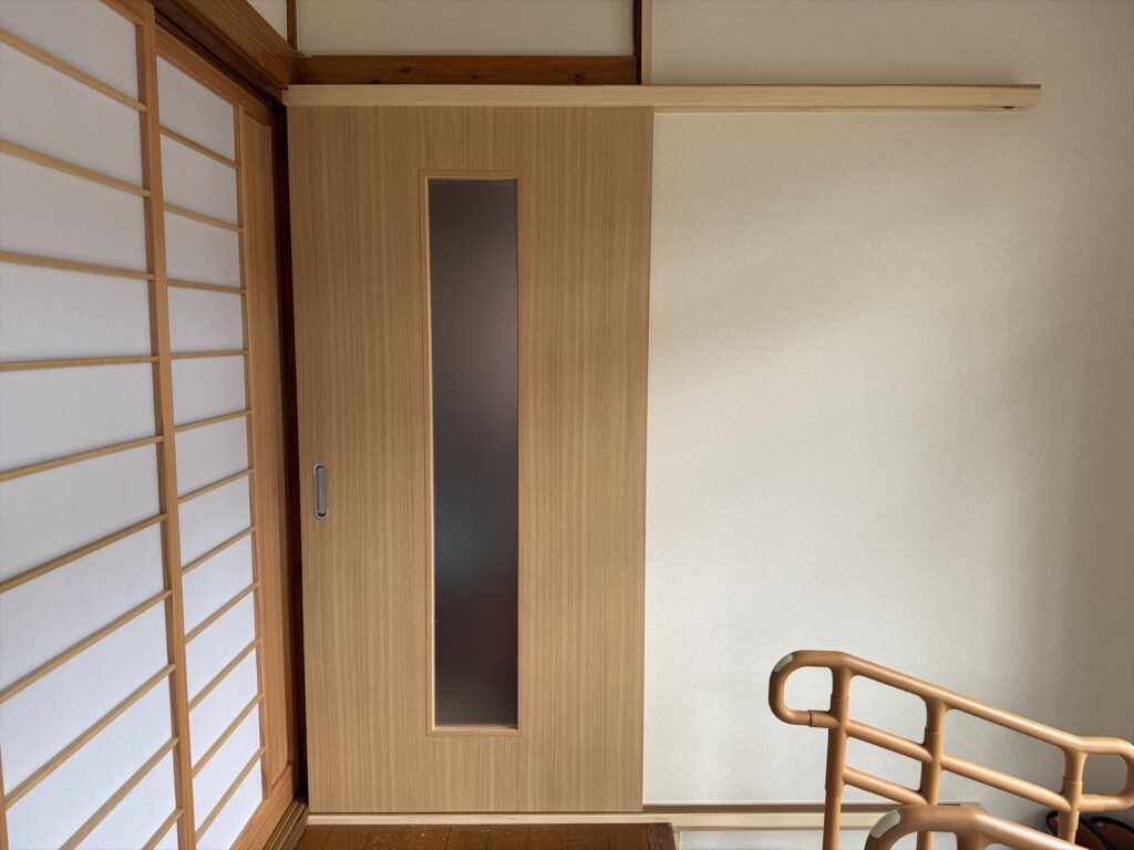 玄関 アウトセット引戸